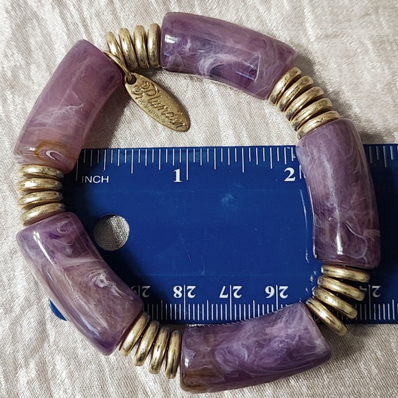 Plunder Purple & Gold Tone Segmented Swirled Dark Lilac Vintage Lucite Bracelet - Picture 3 of 6
